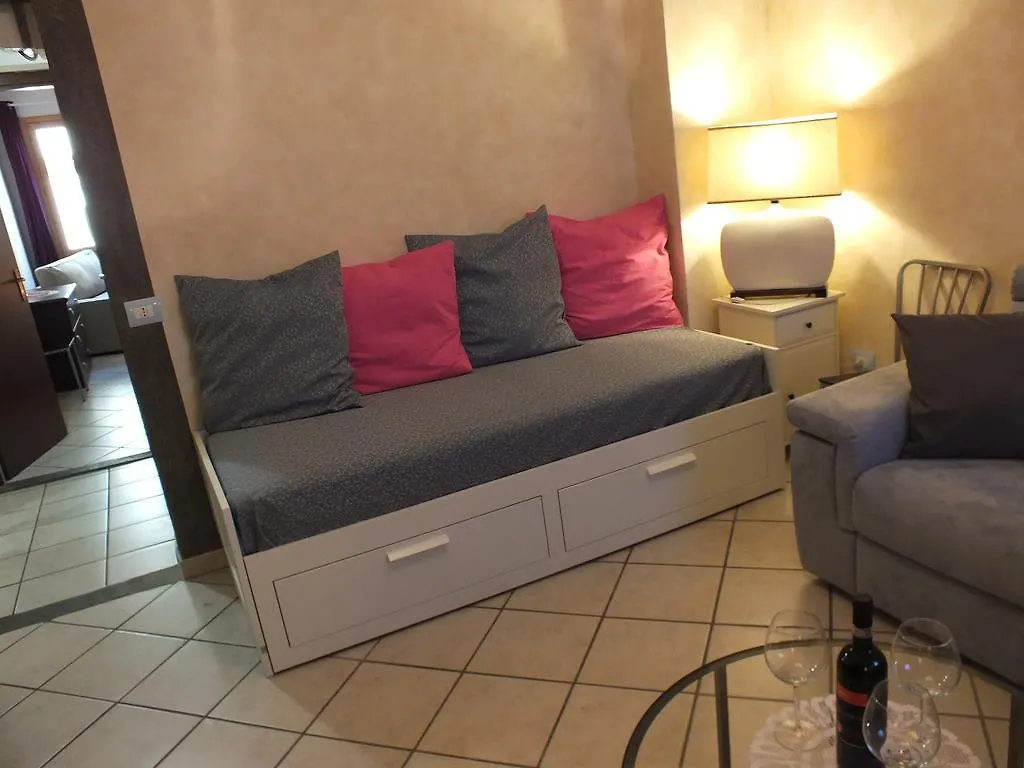 Borgo San Lorenzo Apartment Florence